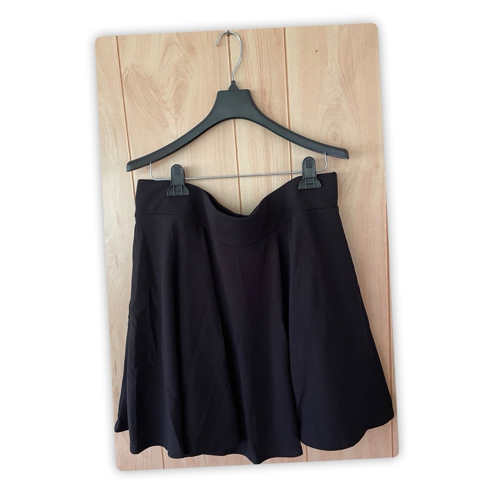 NWT DJT Black Skort Womens 3XL Stretch Flare Casual Pull On Plus Size